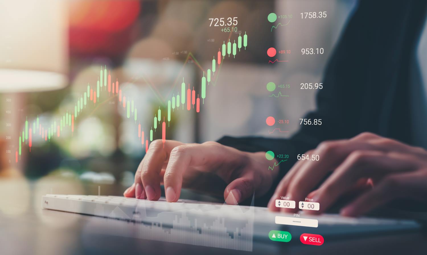 Mains sur clavier et données trading 
